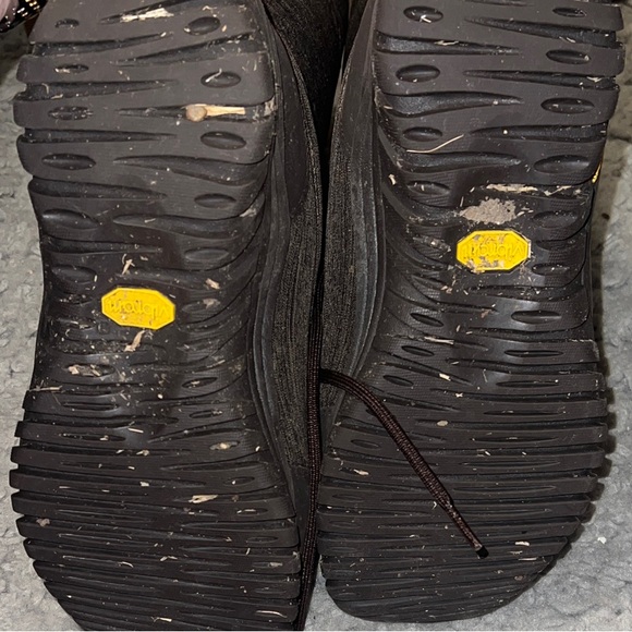 UGG Adirondack Fur Lined Event Waterproof Fabric Boot for Winter/Snow - Picture 4 of 5